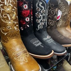 rodeo boots