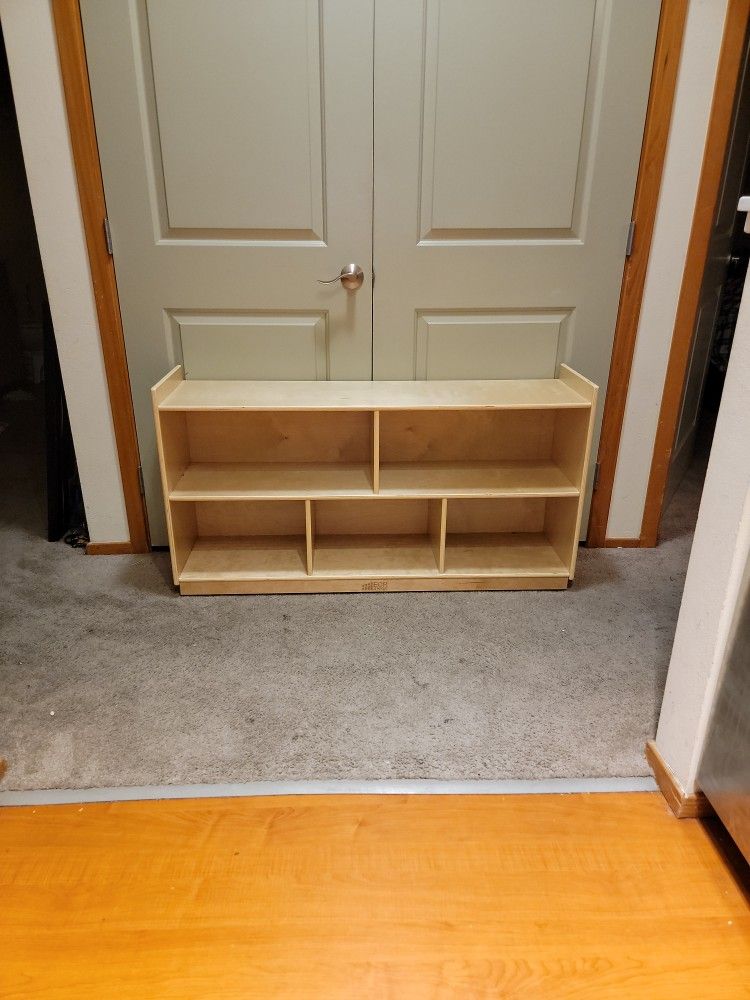Cubby Bookshelf