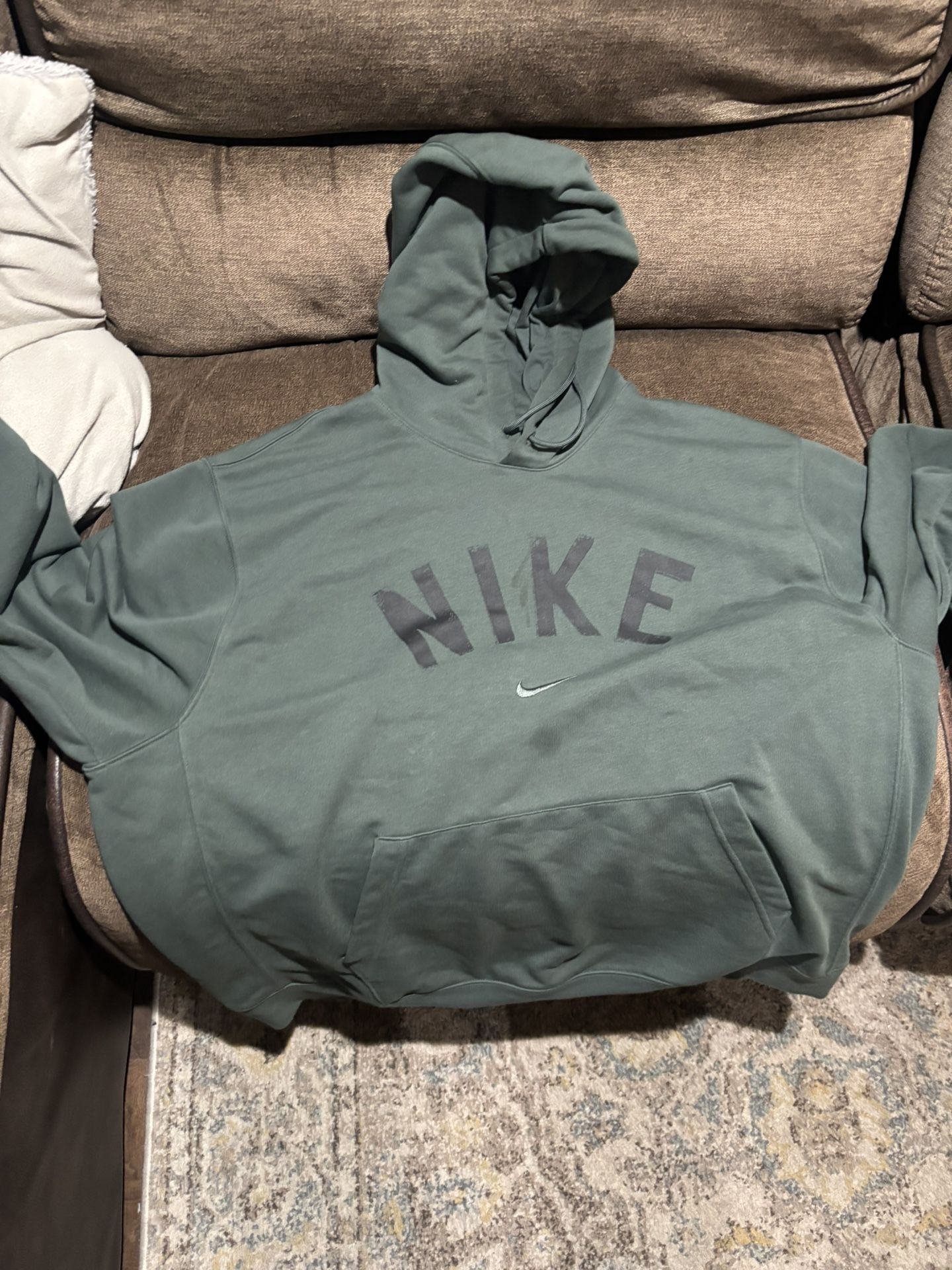 Nike Sweats And Hoodie 