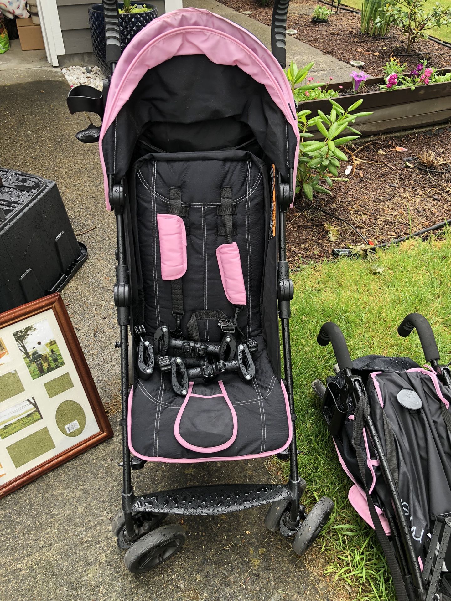Umbrella Strollers And Double Stroller Connection