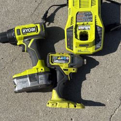 Ryobi 18 Volt Combo Kit one battery