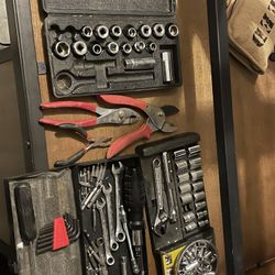 Tools - Sockets And More