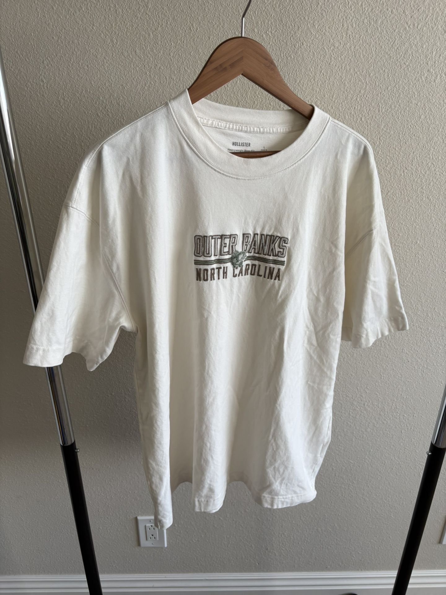 Hollister shirt