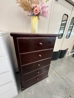 5 DRAWERS CHEST