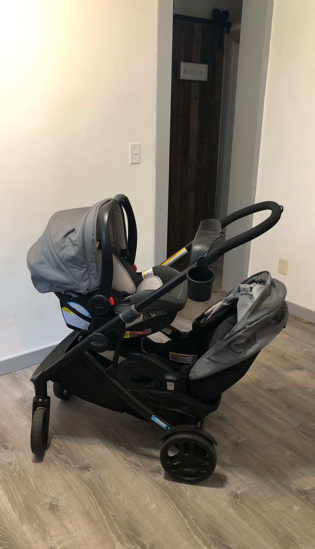 Modes to Grow Stroller car seat and base