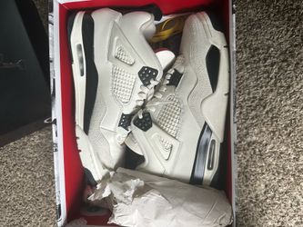 Jordan 4s Retro