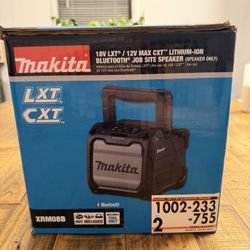 Makita 18V LXT /12V max CXT Lithium-lon Cordless Bluetooth Job Site Speaker (Tool Only)