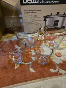 Anchor Hocking Glass Measuring Cup Set – 1, 2, 4 & 8 Cup – Like New