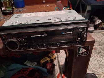 Blaupunkt car stereo aux usb sd mp3