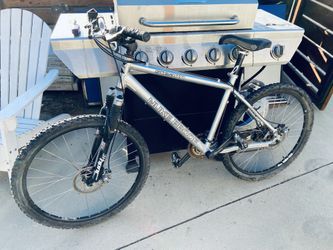 Nuke Proof Stealth Mountain Bike - Delivery Available