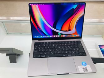 MacBook Pro m2 pro 16gb ram 512gb ssd