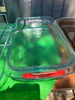 8 ASSORTED SIZE OF PIREX GLASS