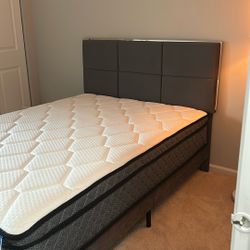 Bed Frame and Full Size Mattres