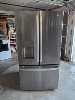 GE Refrigerator