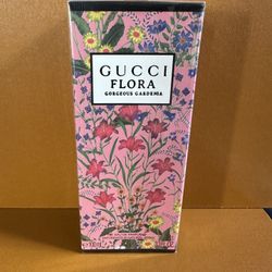 Gucci Flora 
