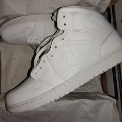 Air Jordan 1 Mids White/White size 11