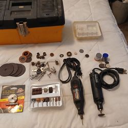 2 Dremel tools
