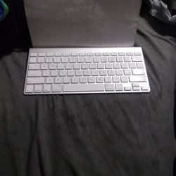 Apple Wireless Keypad Use