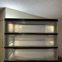 3 Plastic Drawers