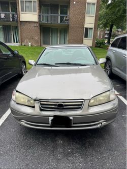 2000 Toyota Camry