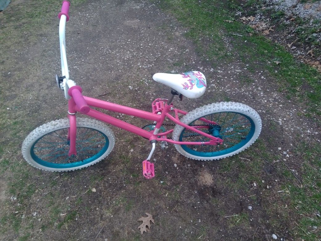 Girls bike