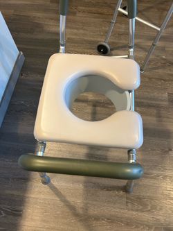 HEAO elevated toilet seat