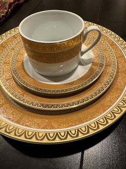 Gibson Elite China Dinnerware Set