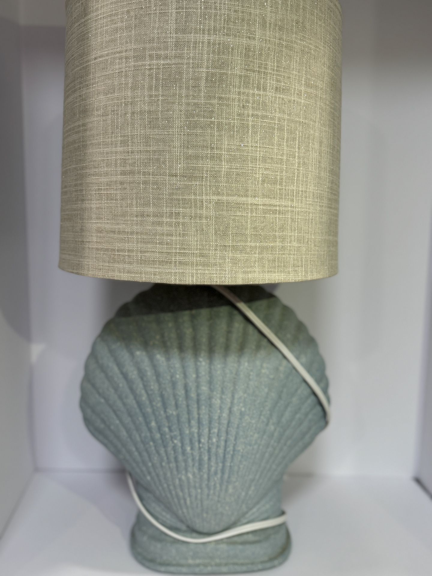 Ceramic Shell Lamp