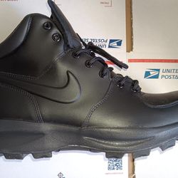 Nike Manoa Hiking Boot Black Size 11