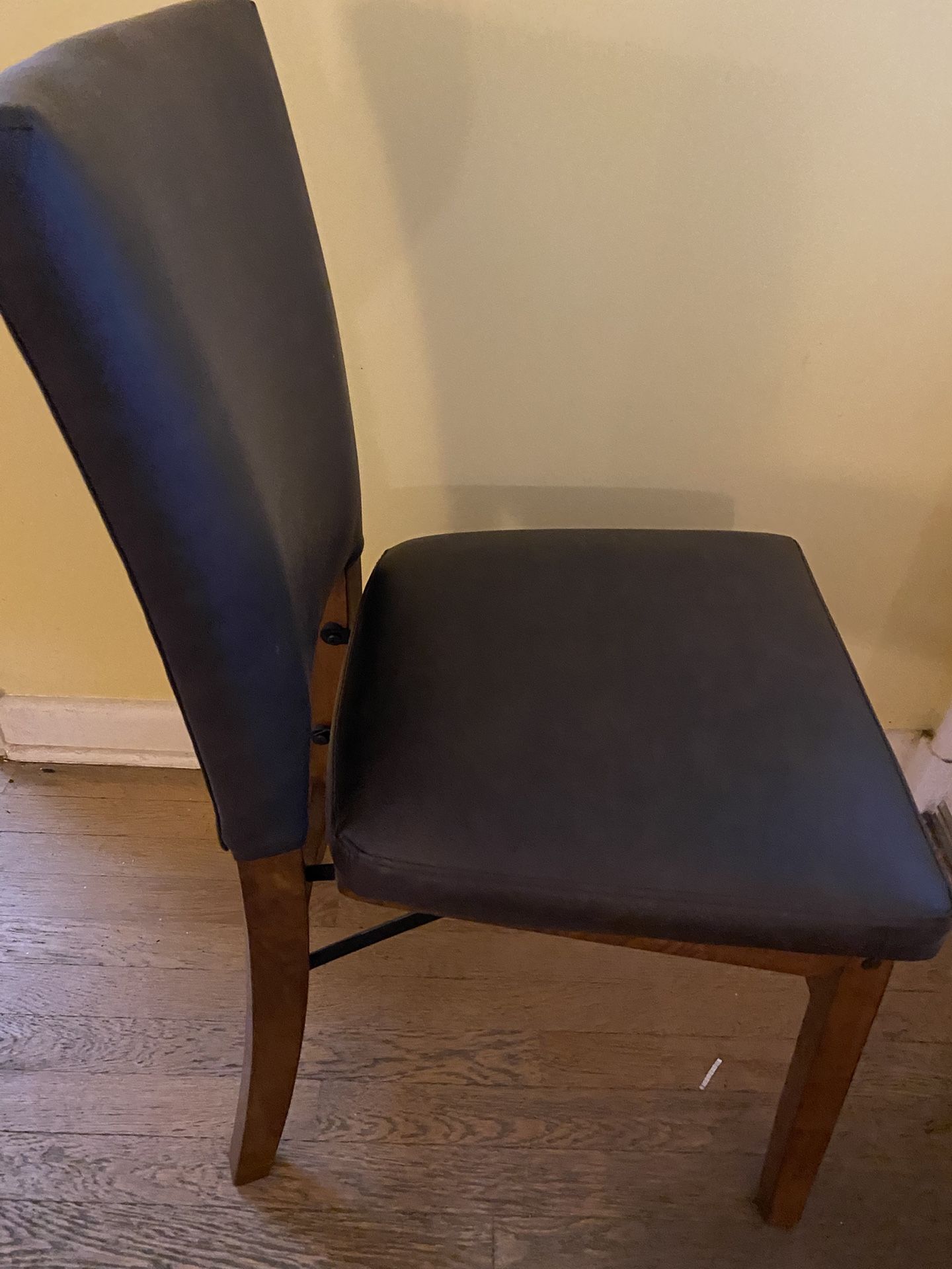 2 Padded Folding Chairs 