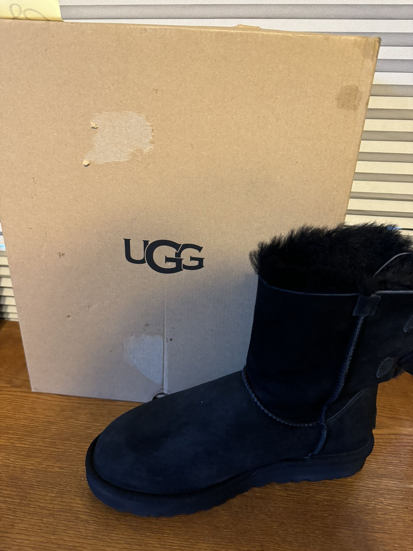 Size 8 UGG Boots