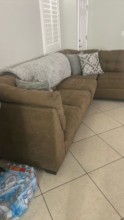 Couch - 2 piece sectional (brown)