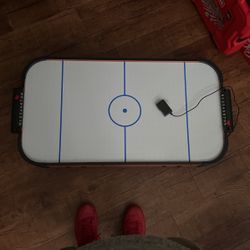 Air Hockey Table