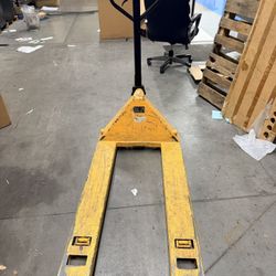 Pallet Jack 