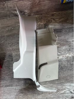 Plastic Pillar