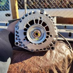 Chevy Silverado 2001 Alternator 