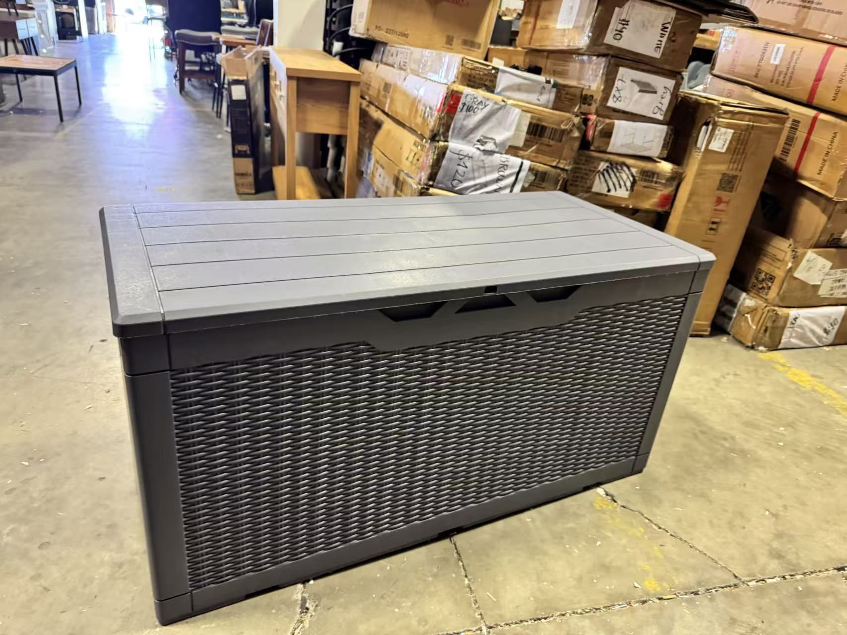 100 Gallon Resin Deck Box, Waterproof $60