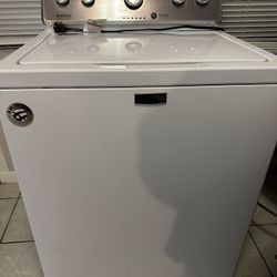 MAYTAG Washer