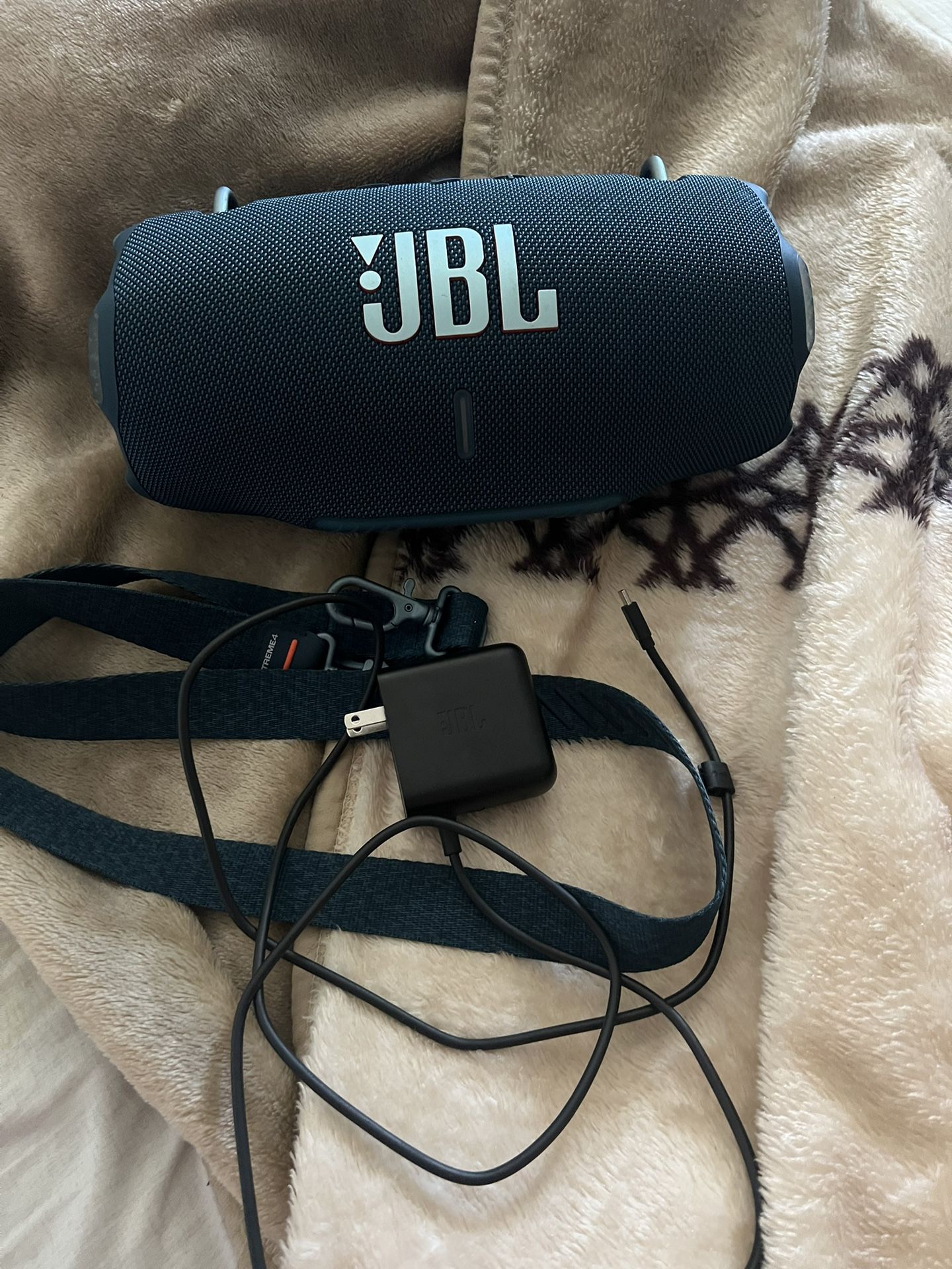 JBL EXTREME 4