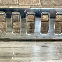 Hummer H3 Factory Chrome Grill