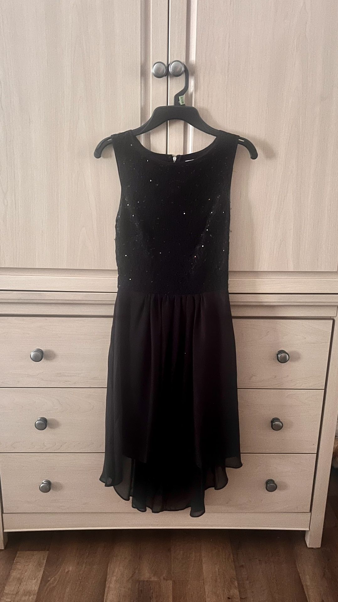 Juniors Black Formal Dress
