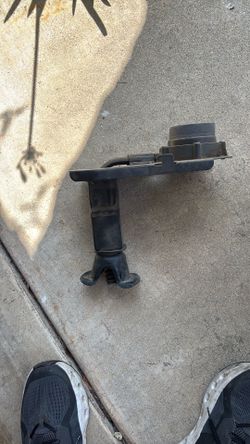 GMC Acadia spare tire holder