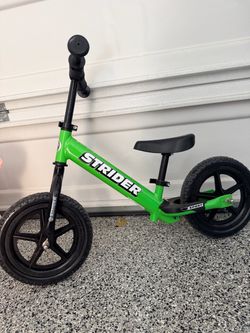 Strider adjustable balance bike