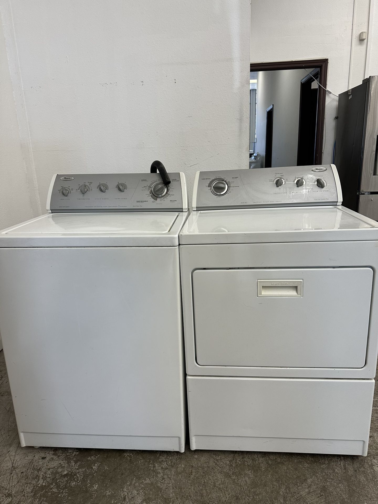 Whirlpool Washer And Dryer Set