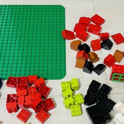 Lego Duplos Building Plate & Legos