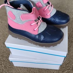 Carter’s Toddler Girl Duck Boot Snow Winter & Rain Pink Size 12T
