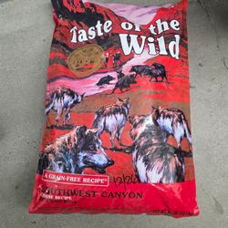 Taste of the Wild Southwest Canyon Dog Food