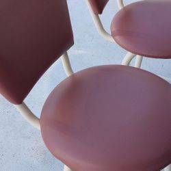 Bar Stool Set 24 Inches Hight $40