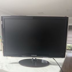 Samsung HDTV/Monitor 24”
