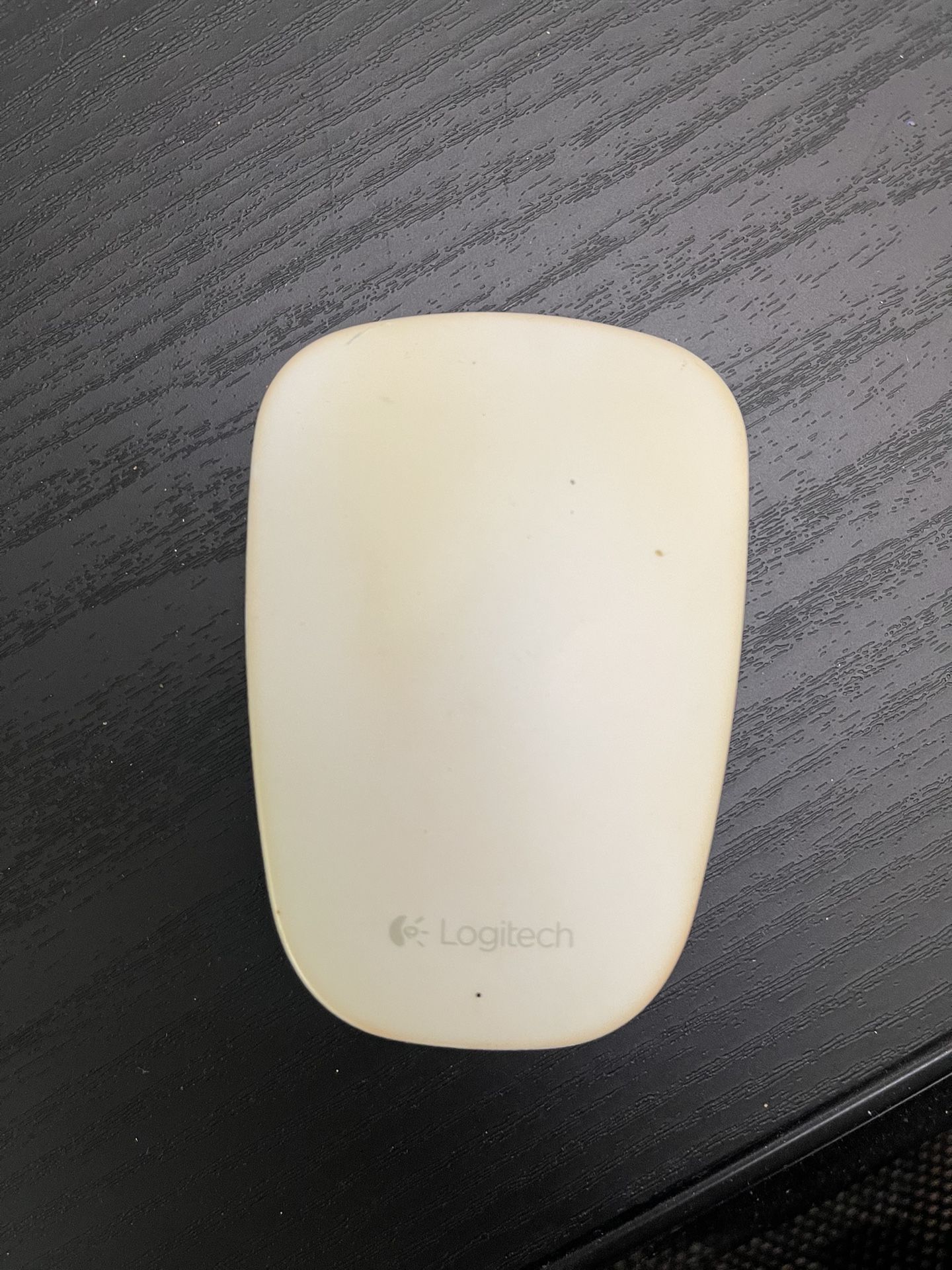 Logitech Ultrathin Touch Mouse T631 for Mac - Wireless Bluetooth Control
